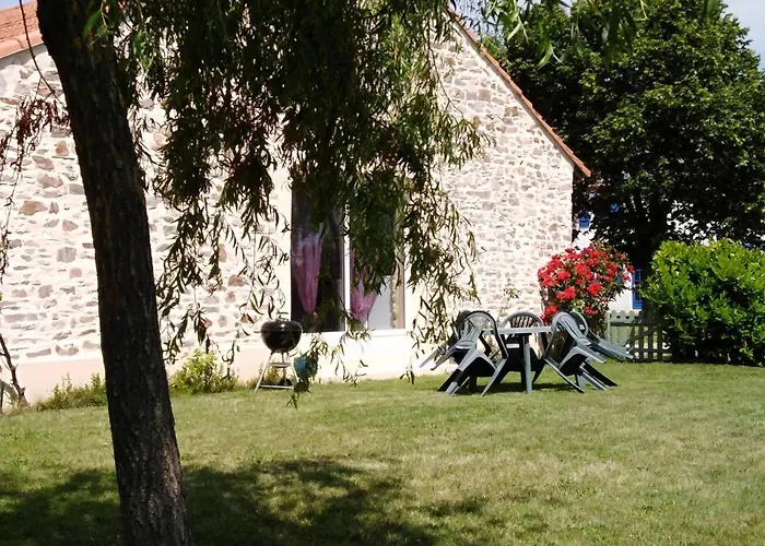 Дом отдыха Du Levant Frossay