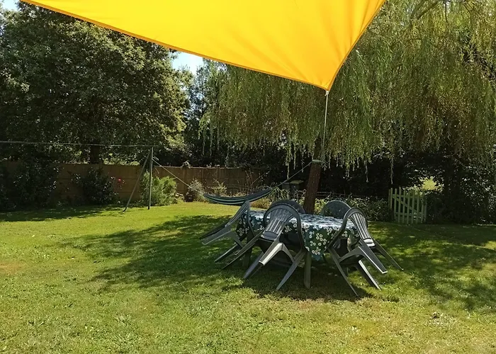 펜션 Du Levant Frossay